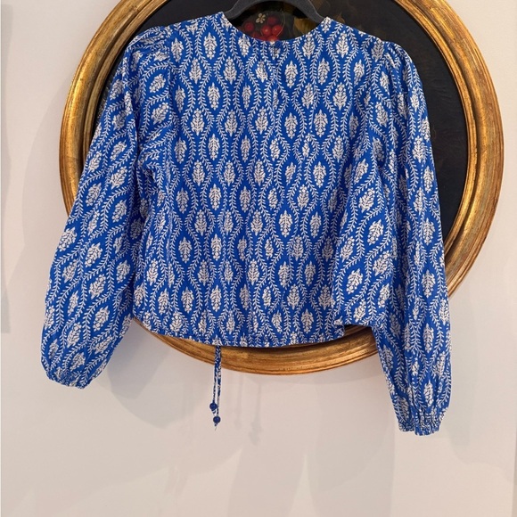 Zara Blue and Cream Leaf Print Top - Picture 3 of 6